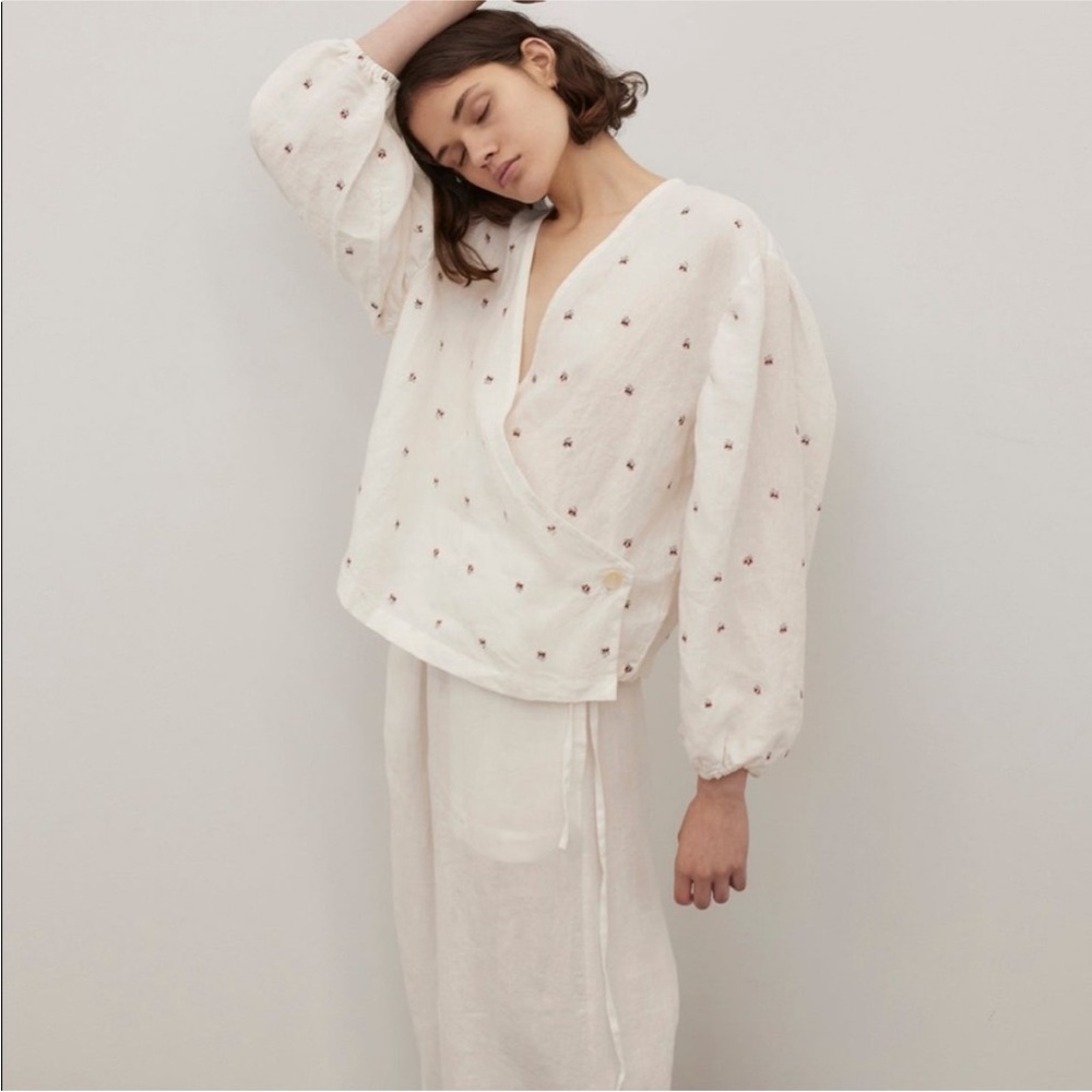 Deiji studios the rise White linen wrap top shirt